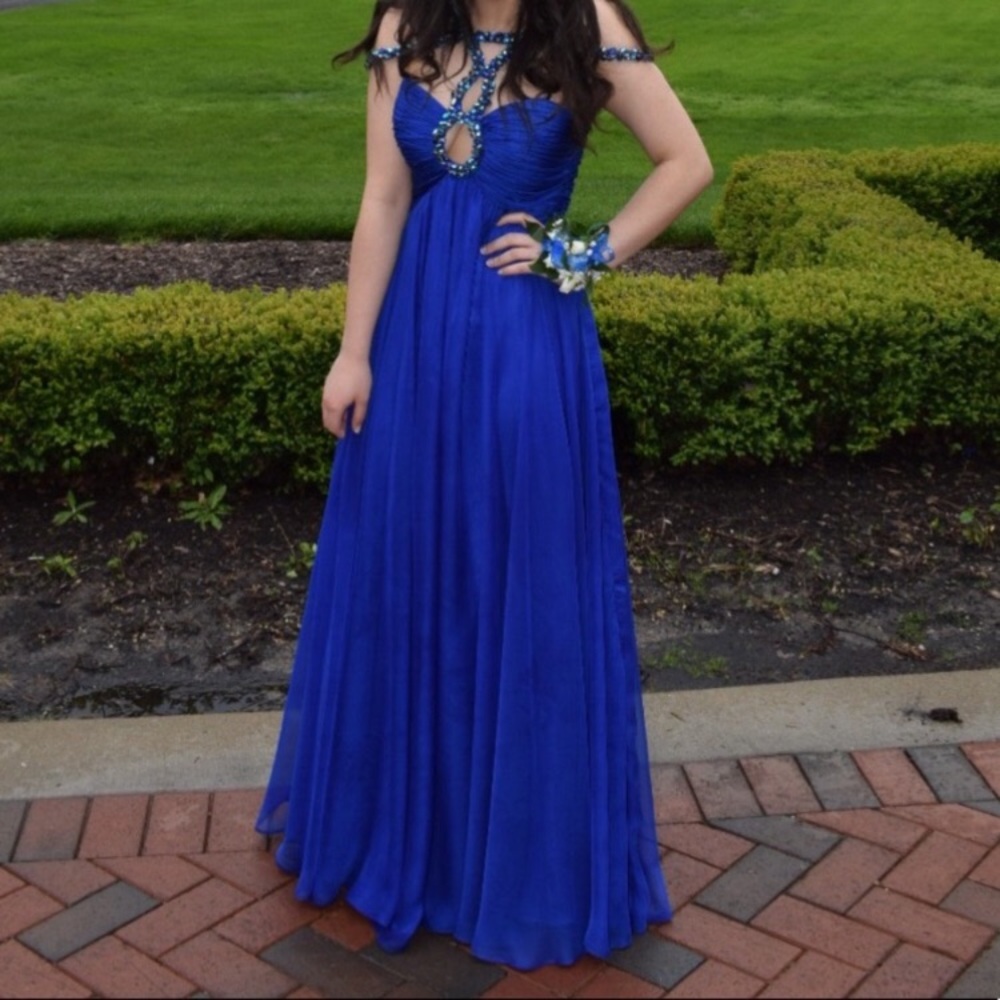 Sherri Hill Gown